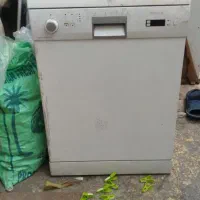 ماشین ظرفشویی