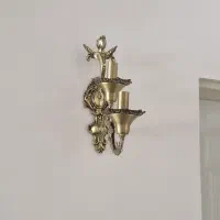 دو عدد لوستر برنجی  همراه دو عدد دیواری فروش فوری