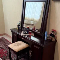 تخت خواب تمام چوب به همراه میز ارایش و میز عسلی|تخت و سرویس خواب|تهران, سازمان آب|دیوار