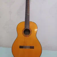 گیتار یاماها C70