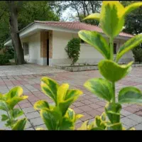 یه کیف کارت مشکی زیپ دار گم شده