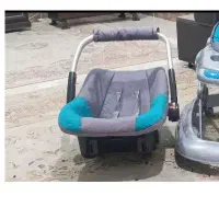 .کریرنوزاد|کالسکه و لوازم جانبی|شهریار, شهریار|دیوار