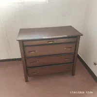 تخت خواب دو نفره درایور اینه و کفی تخت  و کابینت