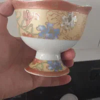 ظرفهای پایه دار