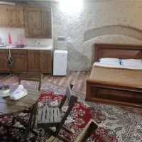 سویت صخره ای درکندوان|اجارهٔ کوتاه‌مدت آپارتمان و سوئیت|اسکو, |دیوار