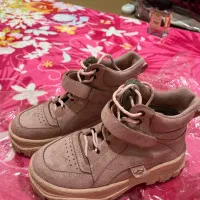 نیم بوت مخمل گلبه ای|کیف، کفش، کمربند|رشت, چمارسرا|دیوار