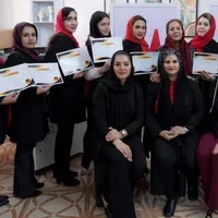 فیشیال تخصصی همراه با آموزش ومدرک فنی و حرفه ای|خدمات آرایشگری و زیبایی|مشهد, نیروی هوایی|دیوار