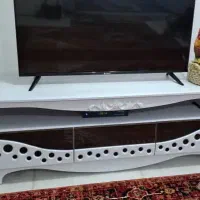 میز تلویزیون سفید