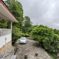 ویلا با 1750 متر زمین ابتدای جاده دو هزار