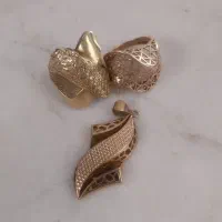 انگشتر و گردنبند طلا