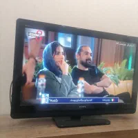 تلویزیون 42 اینچ   سونی اصل، همراه با یک گیرنده