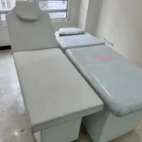 تخت برای تزریقات زیبایی و ماساژ
