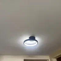 دیوار کوب خطی مدرن