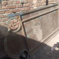 درب آهنی یک لنگه هست