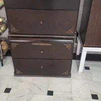 کمد سه تکیه تمیز وسالم ومیز آرایشی باعسلی|تخت و سرویس خواب|قم, باغ شریفی|دیوار