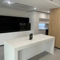 ۱۳۱متر_سه خواب _نوساز _دو پارکینگ سندی