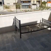 فروش تخت کار کرده و جارو شارژی