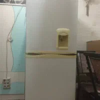 یخچال و فریزر اسنوا