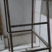 چهارپایه آهنی|صندلی و نیمکت|گرگان, |دیوار