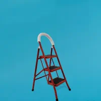 به تعدادی نیروی آقا در تولیدی نردبان نیازمندیم|استخدام صنعتی، فنی، مهندسی|صفادشت, |دیوار