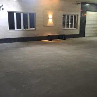 نگهبانی(لابی من) در برج مسکونی