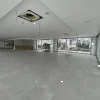۲۲۰متر سالن / ۵۸ متر اپارتمان طبقه اول/ تاپ لوکیشن