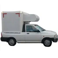 راننده وانت پراید یخچالدار همراه با ماشین