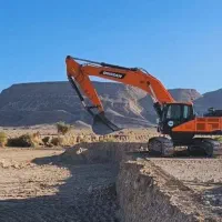 اجاره بیل مکانیکی ۴۵۰ و ۴۲۰ آماده بکار