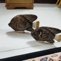 تعدادی دکوری چوبی و پلی استر