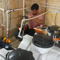 نصب پمپ آب و مخازن موتورخانه لوله کشی فاضلاب پکیج