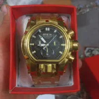 ساعت اینویکتا