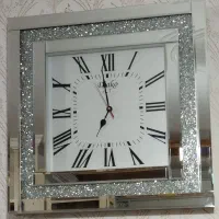 ساعت دیواری