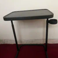میز لپ تاپ ایکیا مدل The Birch Ridge رنگ ذغالی