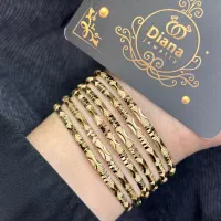 زیباترین النگوهای طلاروس را از مابخواهید طرح کوئین