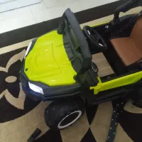 ماشین شارژی صندلی چرم