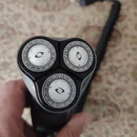 ماشین ریش تراش فلیپس|آرایشی، بهداشتی، درمانی|رودهن, |دیوار