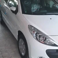 ۲۰۷خشک هیدرولیک۱۴۰۴|خودرو سواری و وانت|اراک, |دیوار