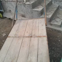 گاری چهار چرخ