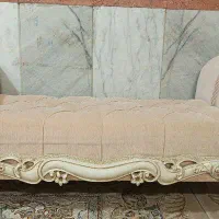 مبل نیمه سلطنتی