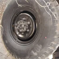 لاستیک نیسان خاوری ۸.۲۵|قطعات یدکی و لوازم جانبی|مبارکه, |دیوار