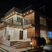 ویلا دوبلکس استخردار220متر سنددار 3خواب