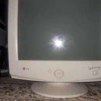 هواکش ۵۰ در۵۰ استفاده نشده و مانیتور الجی|پنکه و تصفیه‌کنندهٔ هوا|قم, شهرک سازمان آب|دیوار