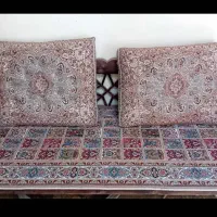 تختوفرش وپشتی