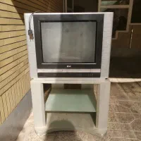 تلویزیون و میز تلویزیون|تلویزیون و پروژکتور|اصفهان, ملکشهر|دیوار