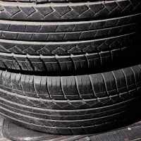 لاستیک در حد نو برای ایکس ۳۳