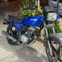 هوندا 200 کاربرات