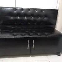 نشیمن آرایشگاهی چرم مدل چستر از برند صنعت نواز