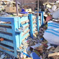 دستگاه پرس کارتن سالم درحال کار