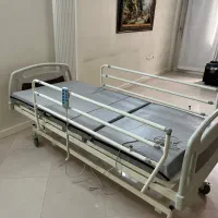 تخت بیمارستانی برقی سه شکن برای منزل