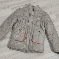 کاپشن بسیار شیک و گرم